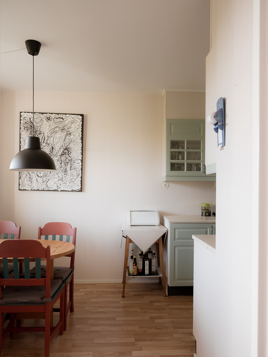 Storslagen utsikt från husets högsta våning! Garageplats ingår!