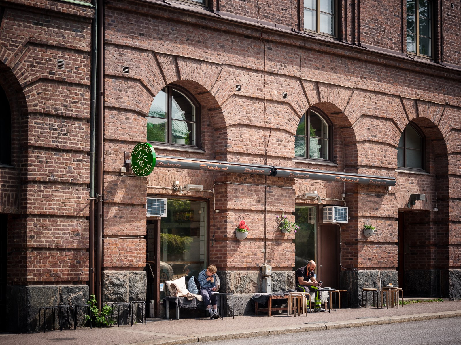 Trea högst upp i huset med två terrasser!