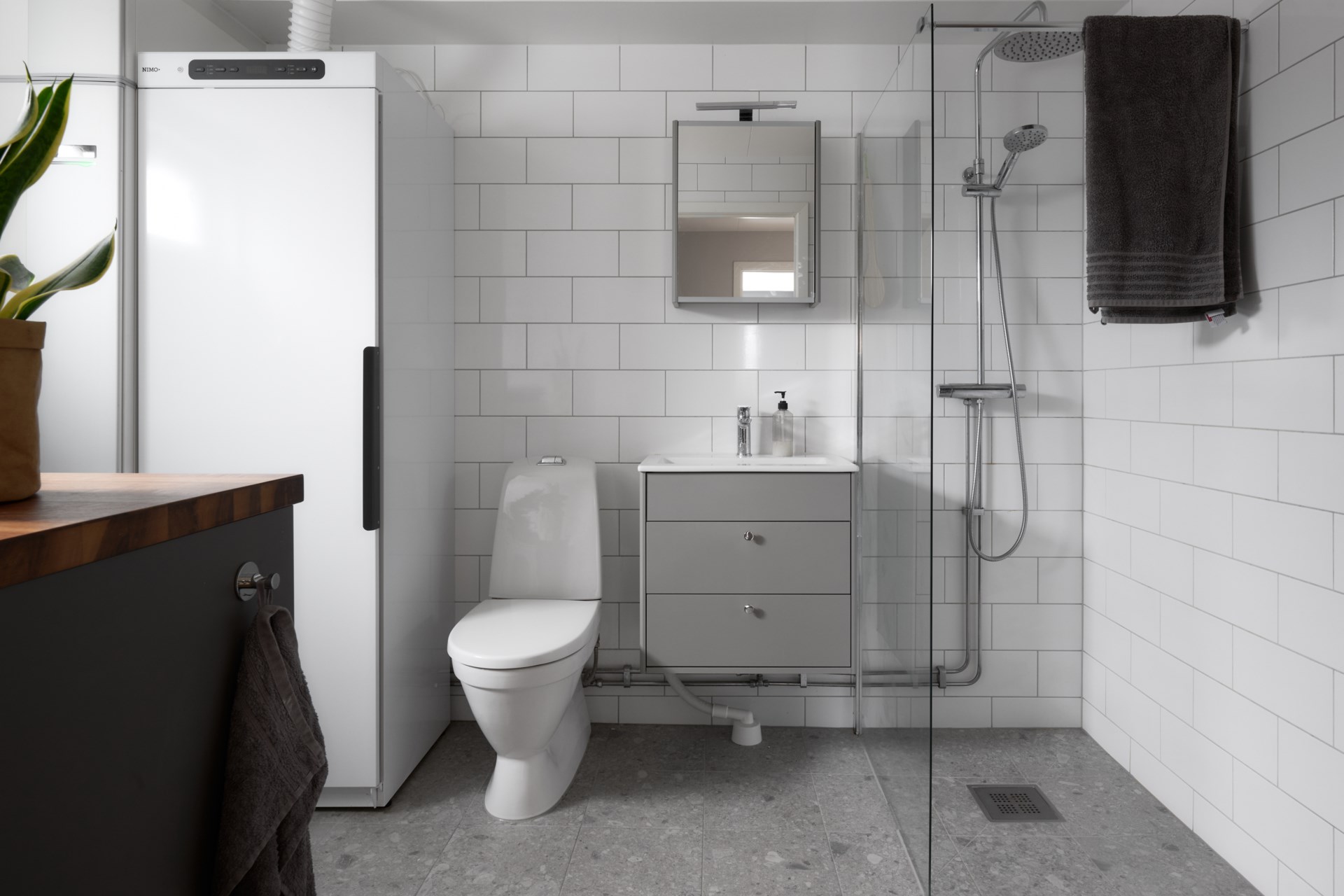 Bo nyrenoverat och naturskönt med villakänsla i bostadsrättsparhus!