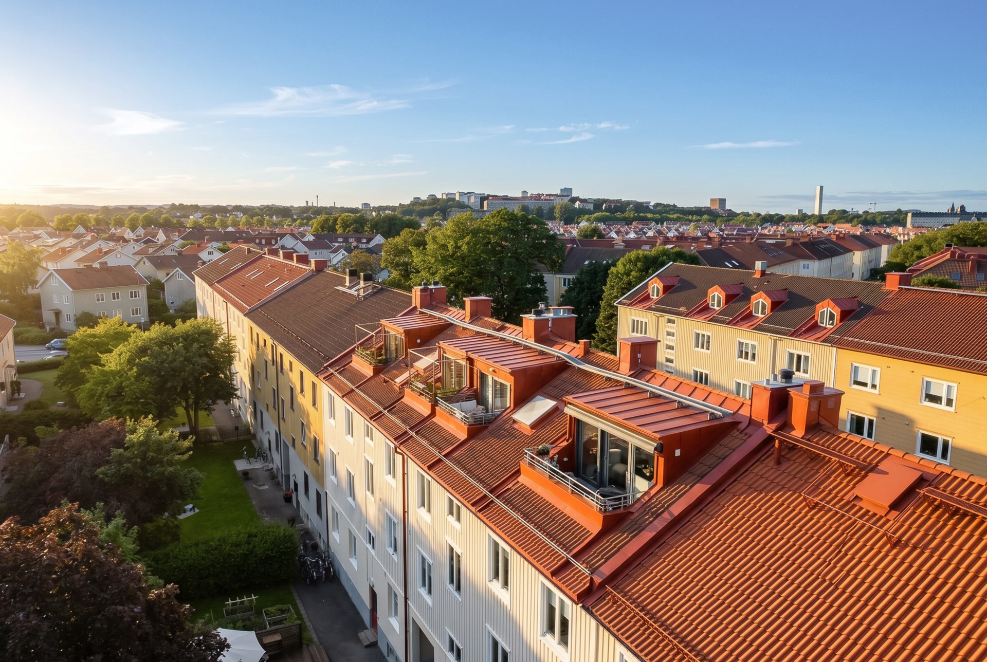 Etagefyra med terrass där naturen är er närmsta granne!