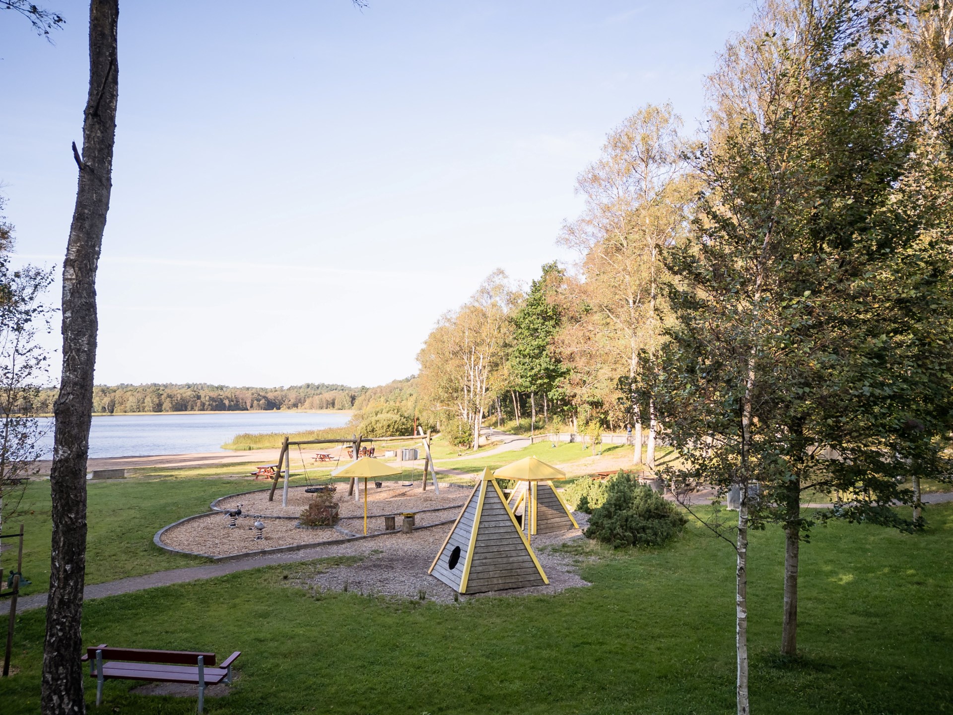Markplans tvåa med härlig uteplats och nyrenoverat badrum!