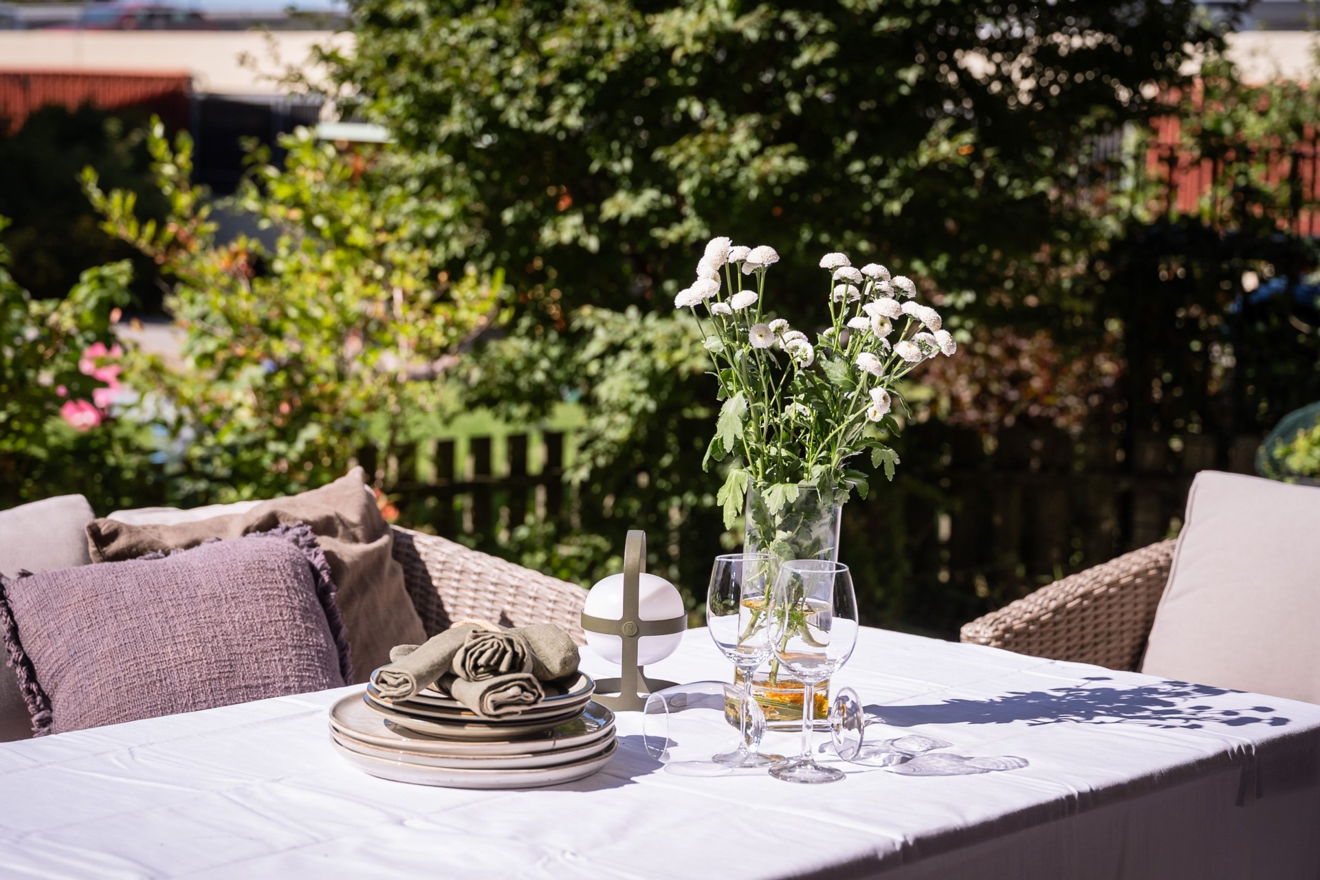 Markplanstrea med dubbla uteplatser!