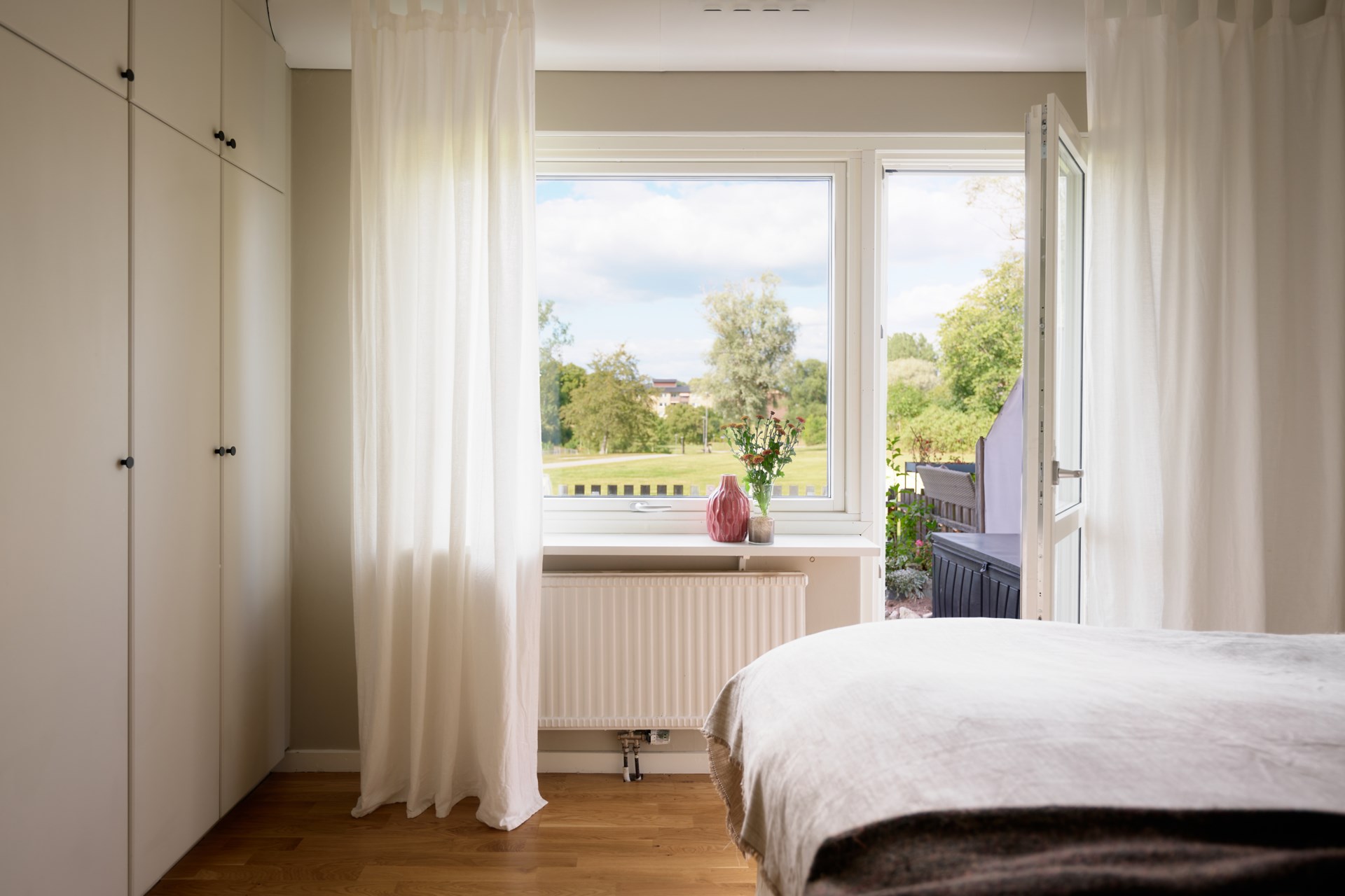 Markplans tvåa med härlig uteplats och nyrenoverat badrum!
