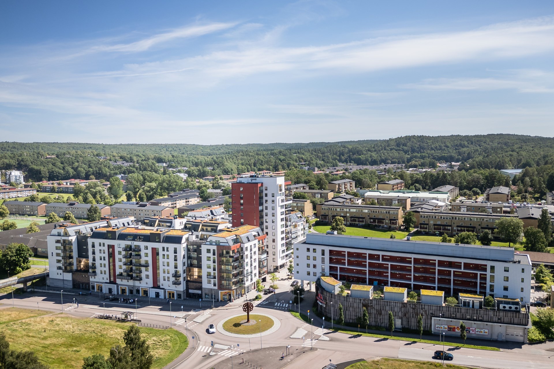 Markplans tvåa med härlig uteplats och nyrenoverat badrum!