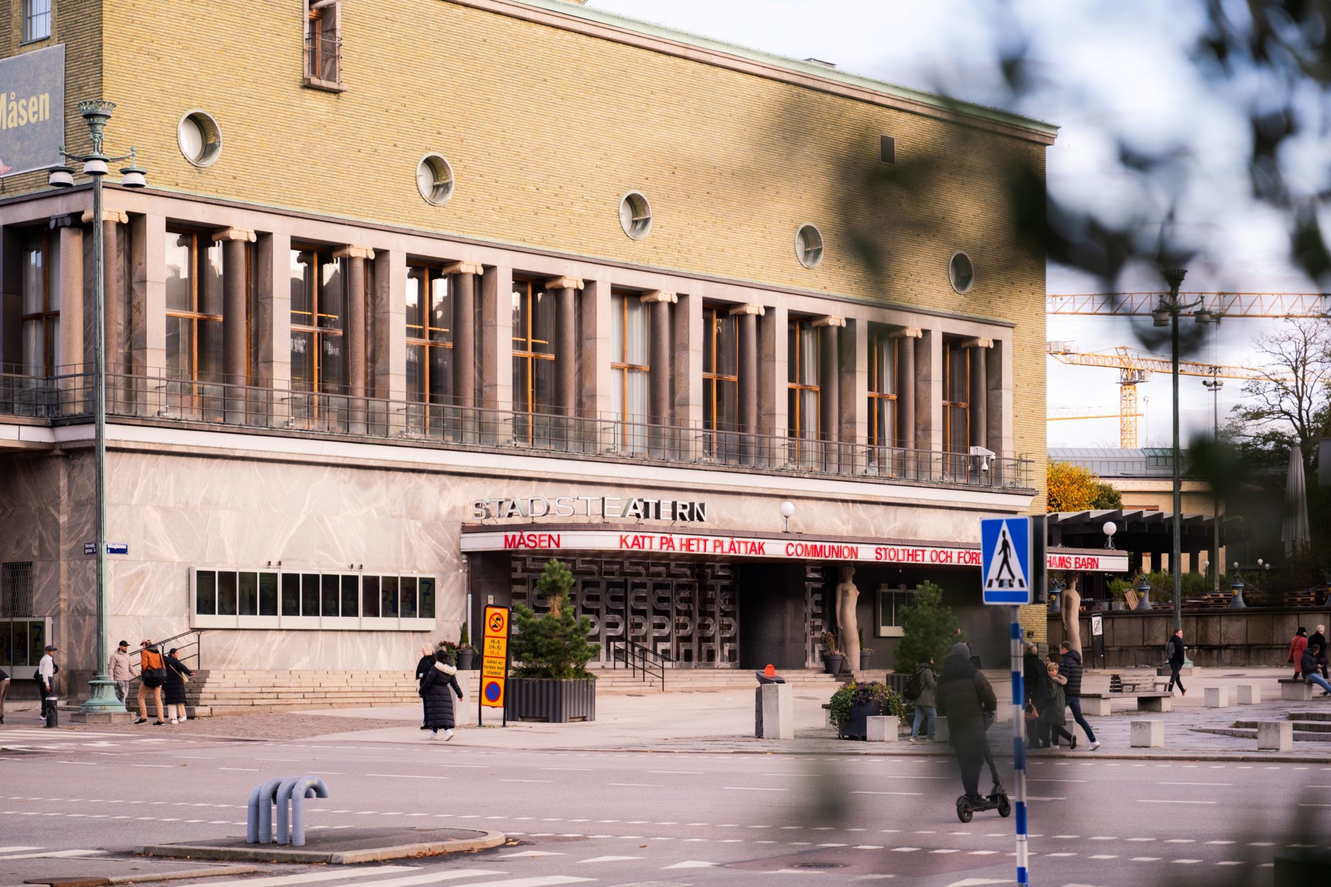 Välplanerad tvåa med stor balkong och lugnt gårdsläge!