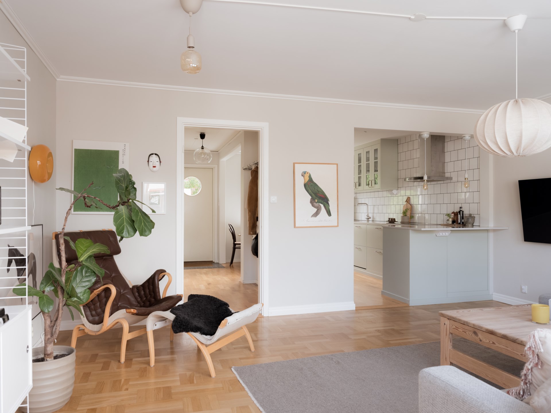 Fint renoverat gavelradhus med altan i sydvästläge