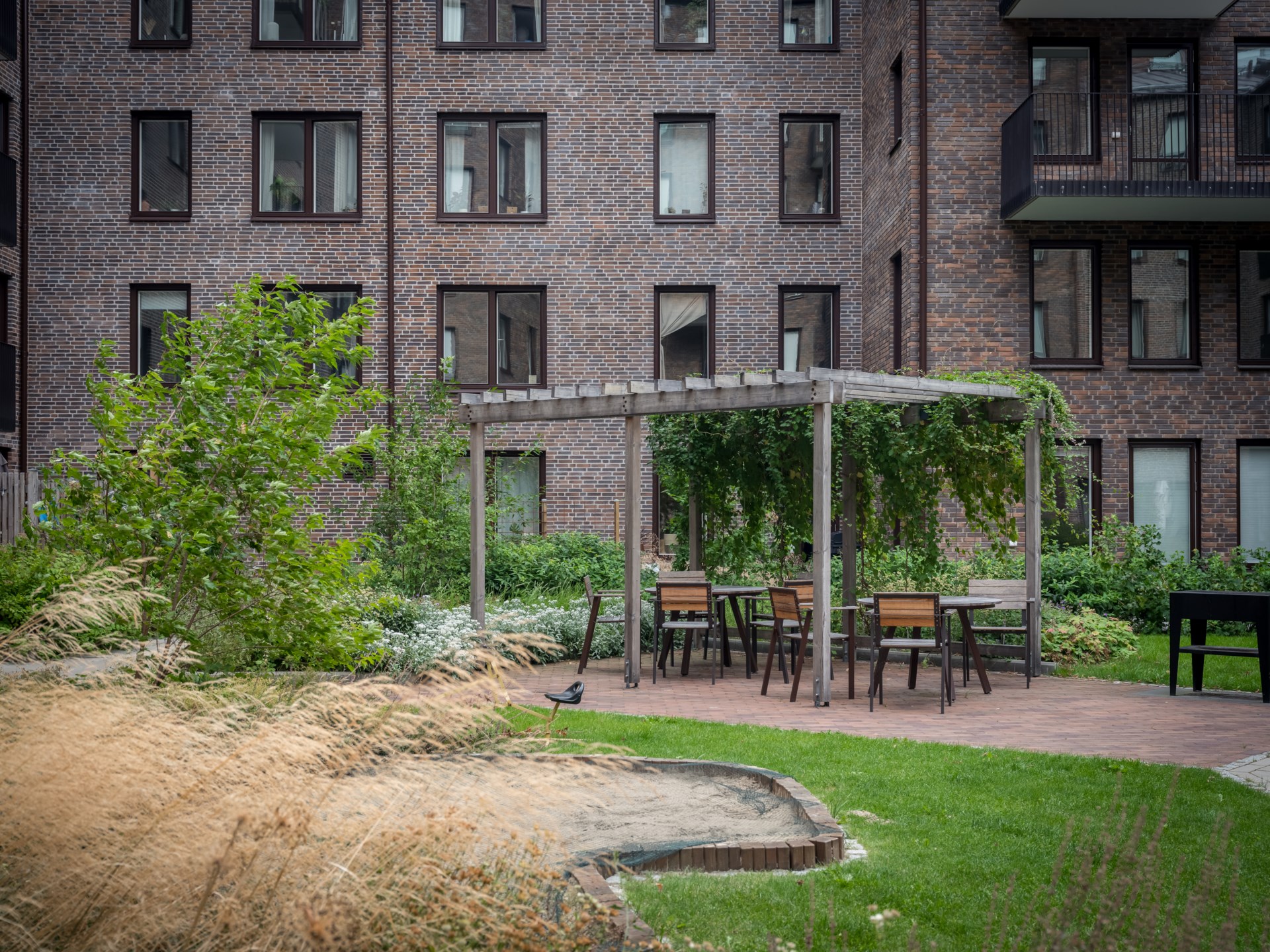 Fri utsikt, grönskande vyer och ett hem med känsla