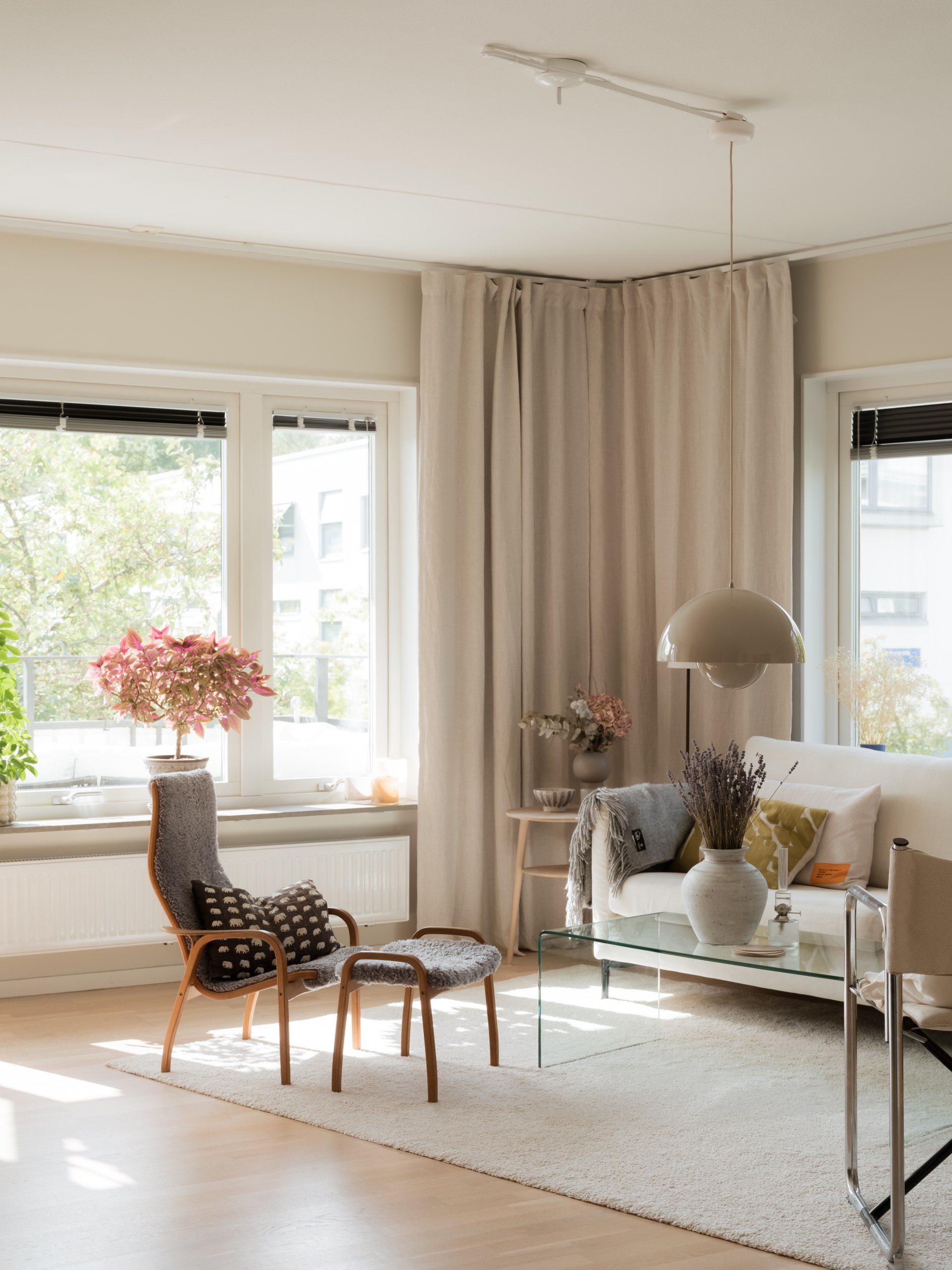 Toppmodern hörnfyra med balkong i söderläge