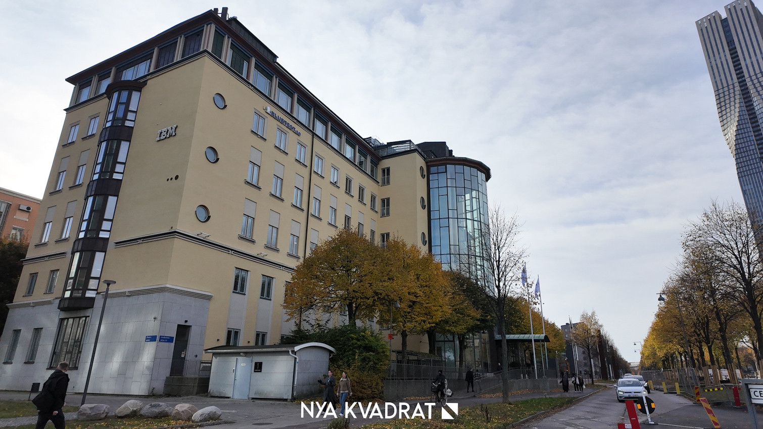 Välkommen till Lindholmsallén 10. Kontor belägen i ett fantastiskt affärsområde på Lindholmen! bild 1